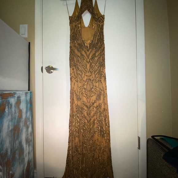 Beaded & Sequin Evening Dress | Nicole Miller - Picture 3 of 7